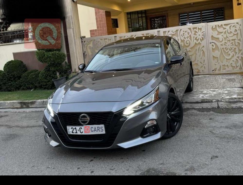 نیسان ئەلتیما